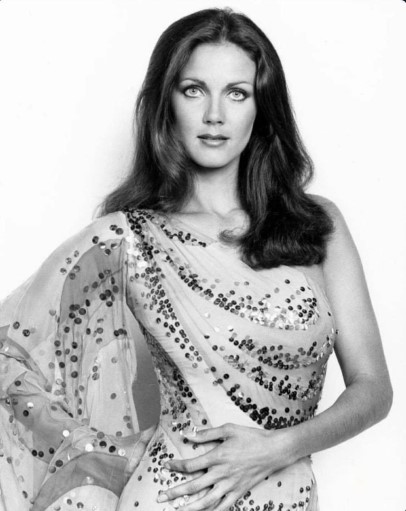 Lynda Carter  nude photo