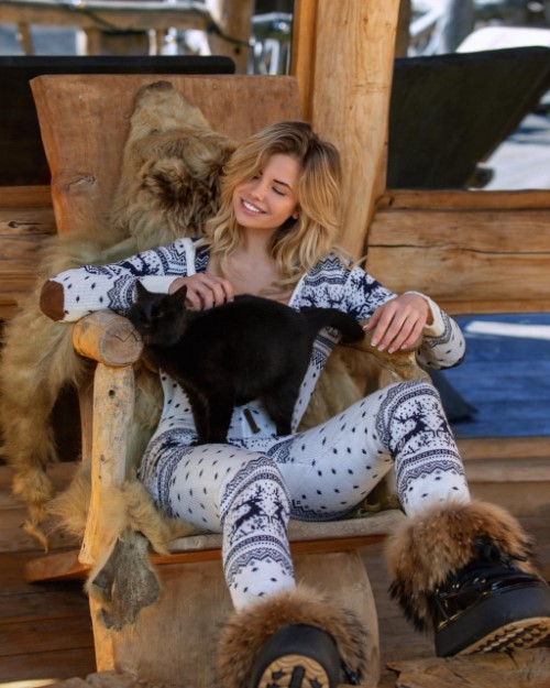 Natalya Krasavina  nude photo