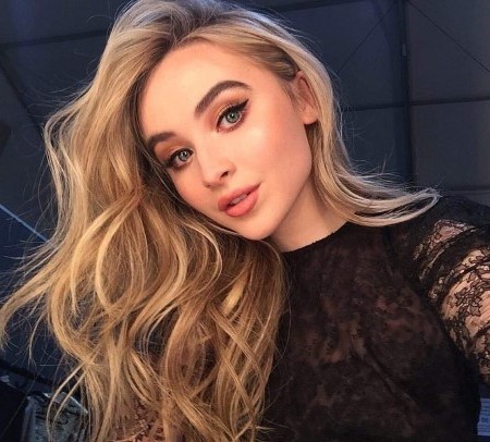 Sabrina Carpenter  nude photo