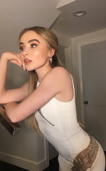 Sabrina Carpenter  nude photo