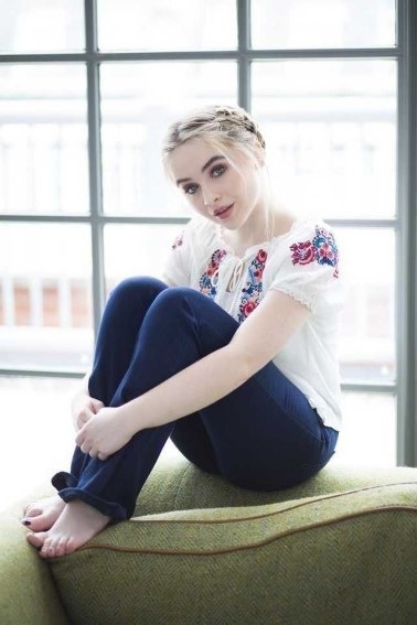 Sabrina Carpenter  nude photo