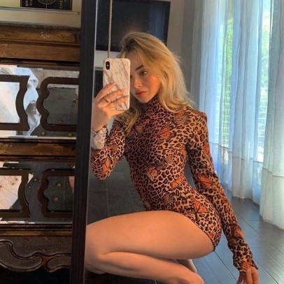 Sabrina Carpenter  nude photo