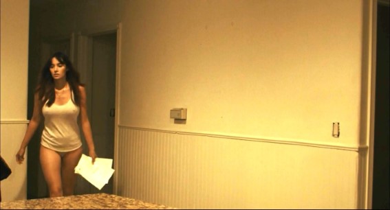 Sara Malakul Lane  nude photo