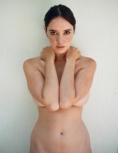 Sara Malakul Lane  nude photo