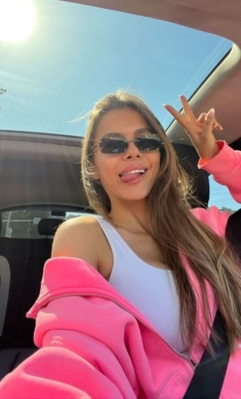 Viki Odintcova  nude photo