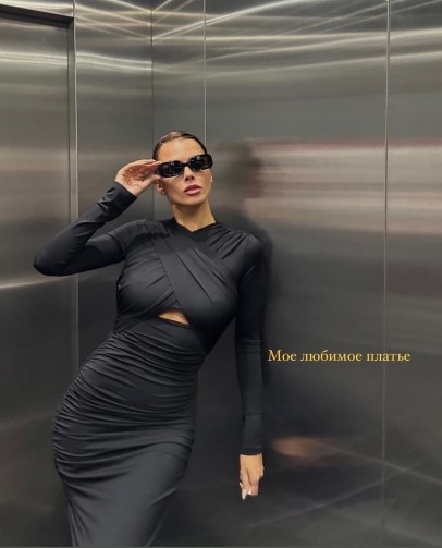 Viki Odintcova  nude photo