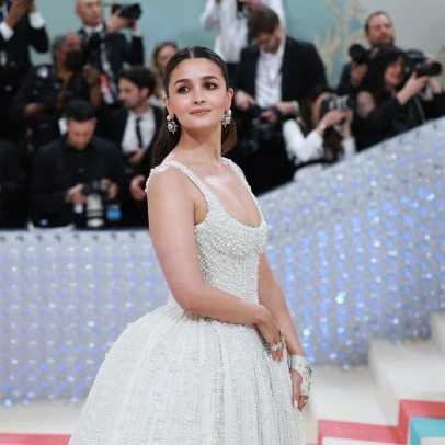 Alia Bhatt  nude photo