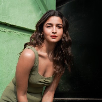 Alia Bhatt  nude photo