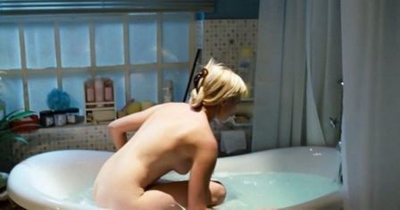Amy Smart  nude photo