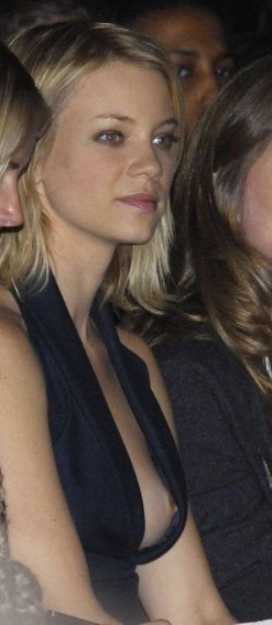 Amy Smart  nude photo