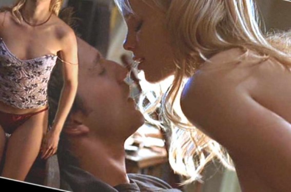 Amy Smart  nude photo