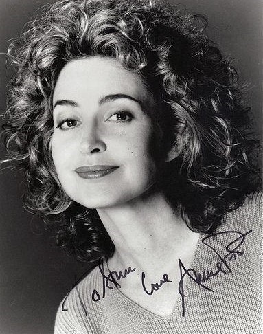 Annie Potts  nude photo