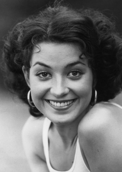 Annie Potts  nude photo