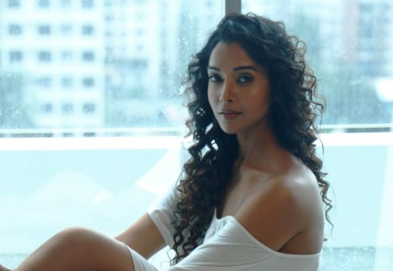 Anupriya Goenka Gorgeous  nude photo