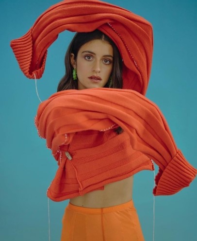 Anya Chalotra  nude photo