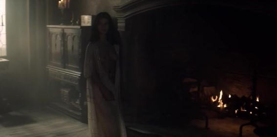 Anya Chalotra  nude photo