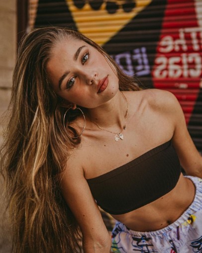 Berta Castane  nude photo