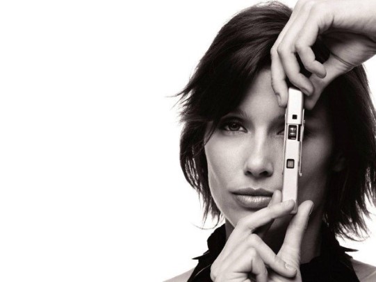 Bridget Moynahan  nude photo