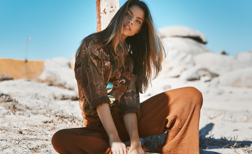 Brittany Cook  nude photo