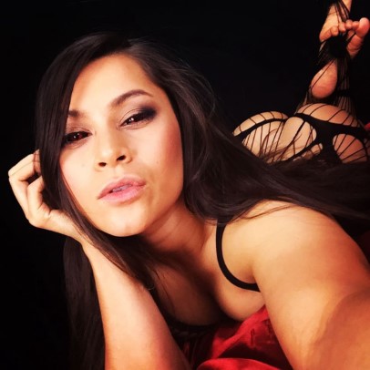 Cassandra Scerbo Sexy Brunette Babe  nude photo