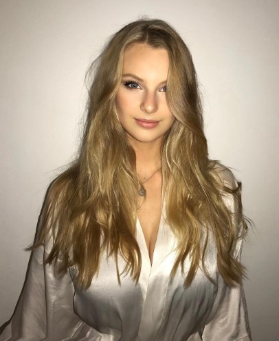 Chloe Vialaret  nude photo