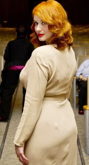 Christina Hendricks  nude photo