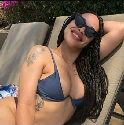 Cleopatra Coleman sexy in bikini  nude photo