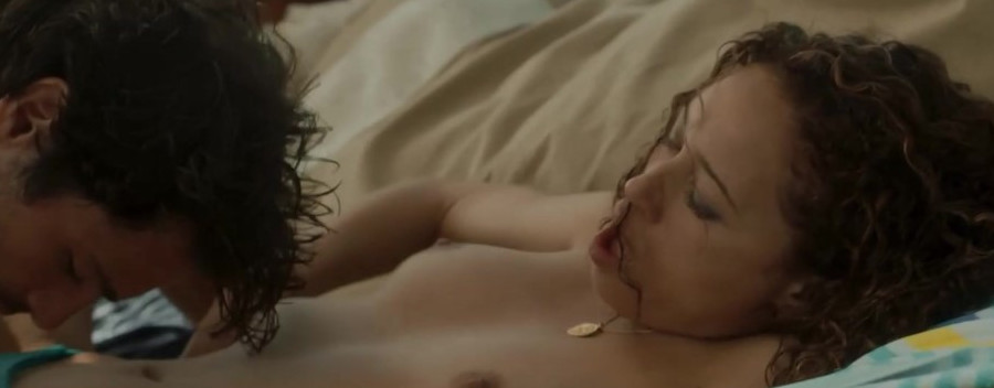 Ella-Rae Smith  nude photo