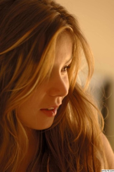 Emily Sears  nude photo