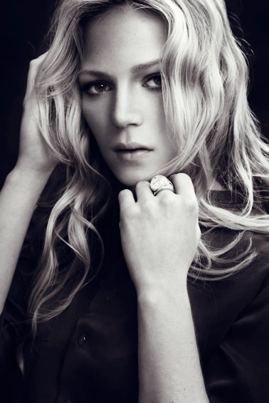 Emma Bell  nude photo