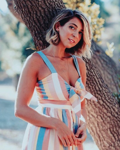 Gabbie Hanna  nude photo