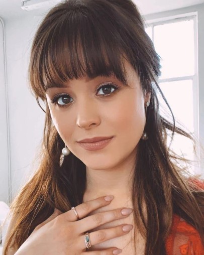 Hayley Orrantia gorgeous  nude photo