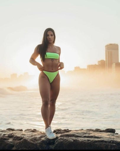 Ingrid Oliveira  nude photo