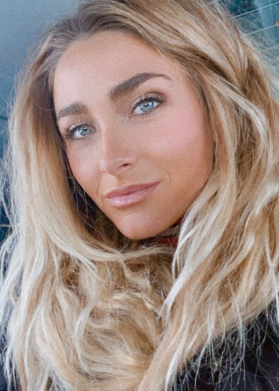 Ivy Miller  nude photo