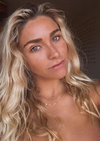 Ivy Miller  nude photo