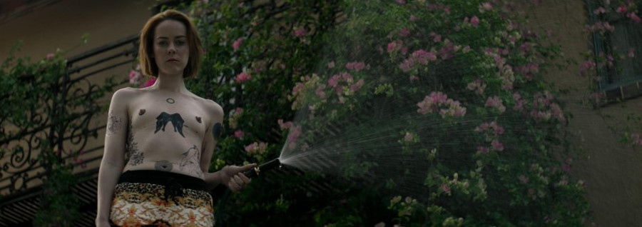 Jena Malone Braless  nude photo
