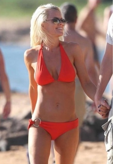 Jenny Mccarthy Celebrity Leaked  nude photo