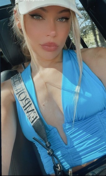 Jutta Leerdam  nude photo