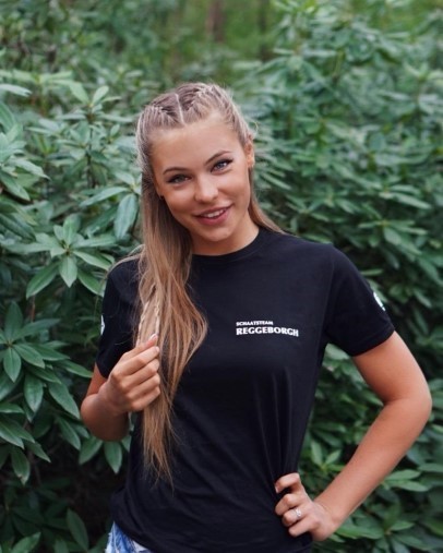 Jutta Leerdam  nude photo