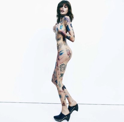 Kaia Gerber  nude photo