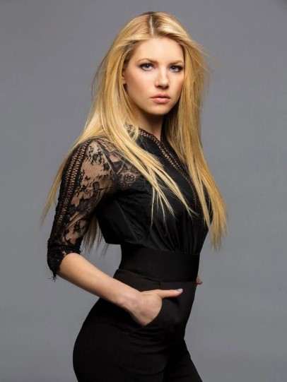 Katheryn Winnick  nude photo