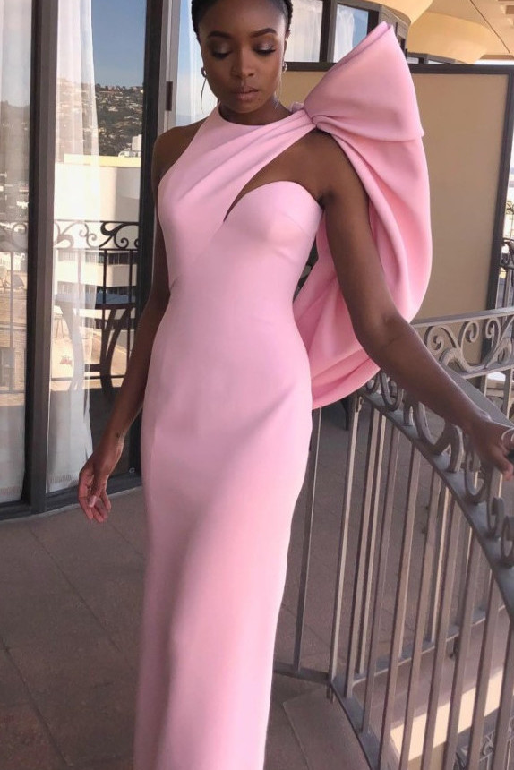 KiKi Layne  nude photo