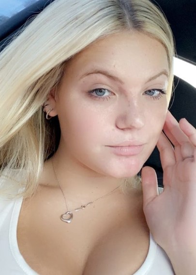 Kyla Deaver  nude photo