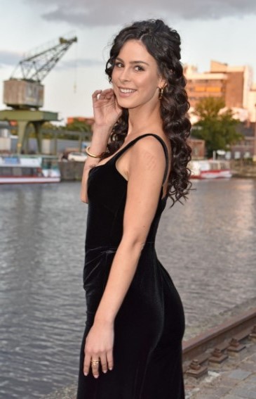 Lena Meyer Landrut  nude photo