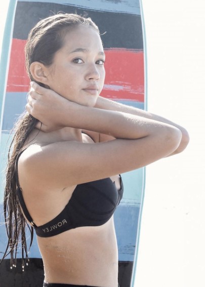 Lily Chee  nude photo