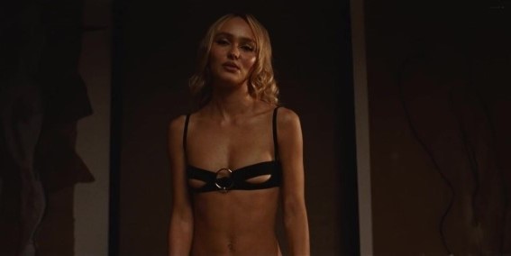 Lily-Rose Depp  nude photo