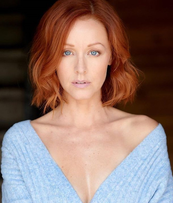 Lindy Booth  nude photo