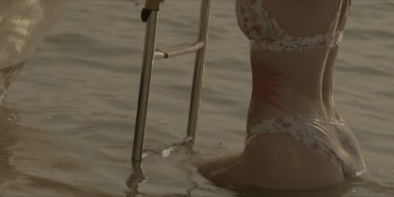 Madelyn Cline  nude photo