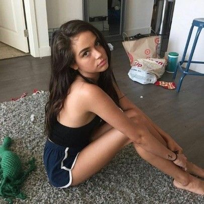 Maggie Lindemann  nude photo