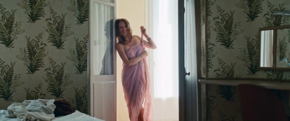 Mélanie Thierry  nude photo